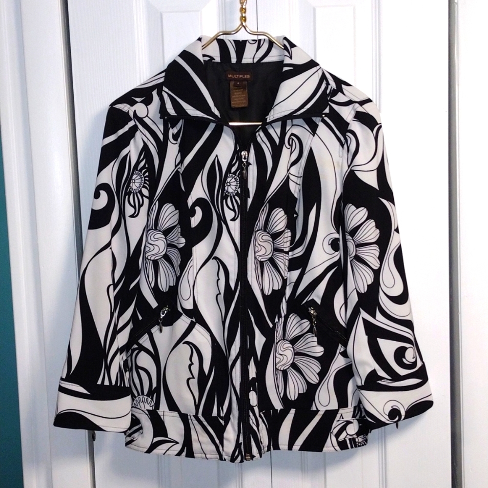 Woman's Multiples Light Fall Jacket Small Full Zi… - image 1